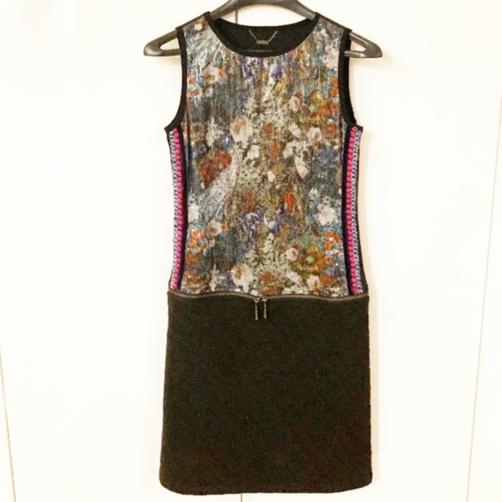 CUSTO Barcelona Sequence-quilted  Low Waist Mini Dress